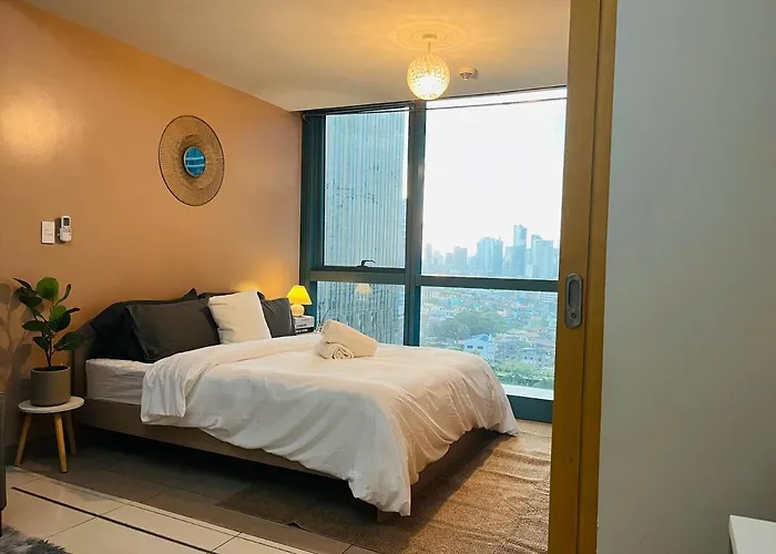 Bgc One Uptown Residences *