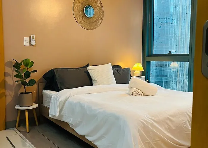 Bgc One Uptown Residences Apartment