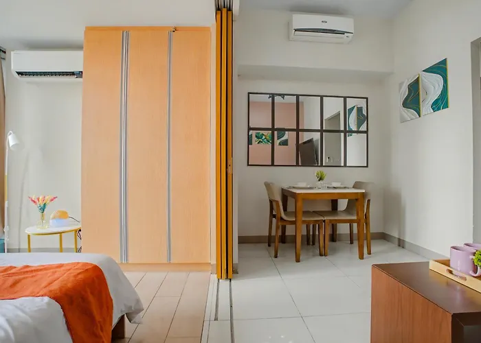 Bgc One Uptown Residences 15th Floor Apartment