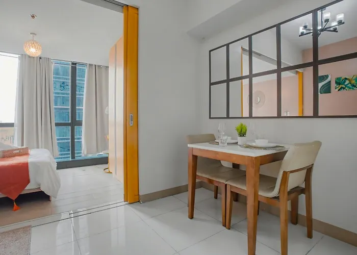 Bgc One Uptown Residences 15th Floor * Manila